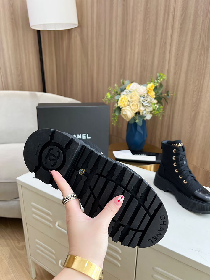 最高級シャネルスーパーコピー CHANEL ショートブーツ マトラッセ ココマーク ベルベット デニム 2628165 シャネル ブーツ 新作 - 画像 (8)