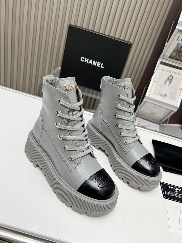 最高級シャネルスーパーコピー CHANEL ショートブーツ マトラッセ ココマーク ベルベット デニム 2628166 Chanel ショート ブーツ レディース - 画像 (2)