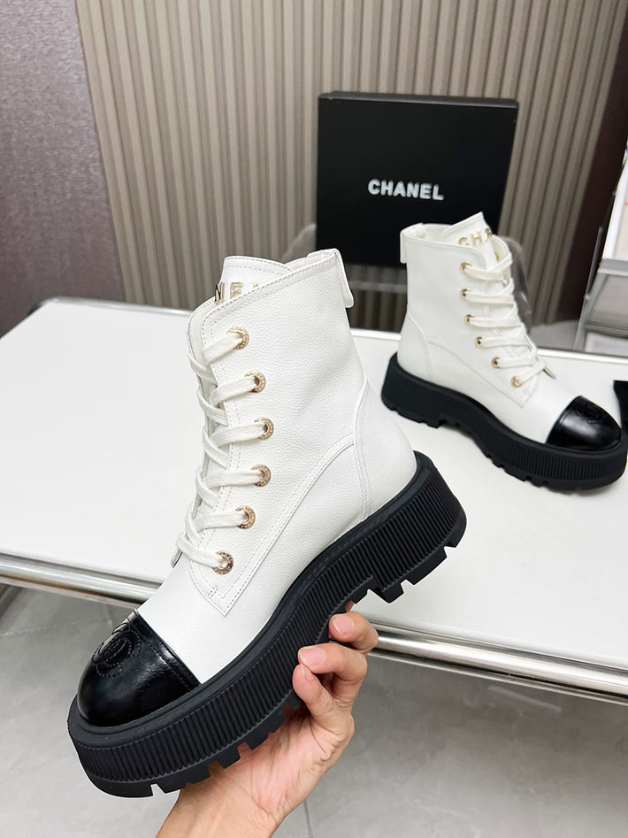 最高級シャネルスーパーコピー CHANEL ショートブーツ マトラッセ ココマーク ベルベット デニム 2628167 シャネル ブーツ 定番 - 画像 (9)