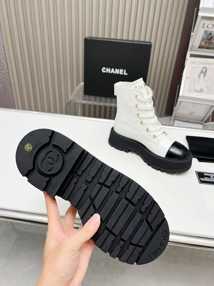 最高級シャネルスーパーコピー CHANEL ショートブーツ マトラッセ ココマーク ベルベット デニム 2628167 シャネル ブーツ 定番 - 画像 (8)