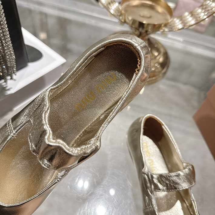 レディース 最高級MiuMiuスーパーコピー ミュウミュウ ルーシュナッパ レザーバレリーナ 2628175 Miumiu バレエ シューズ ヒール - 画像 (8)