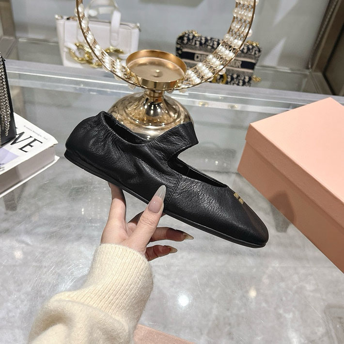 レディース 最高級MiuMiuスーパーコピー ミュウミュウ ルーシュナッパ レザーバレリーナ 2628177 MIUMIU フラットシューズ - 画像 (2)