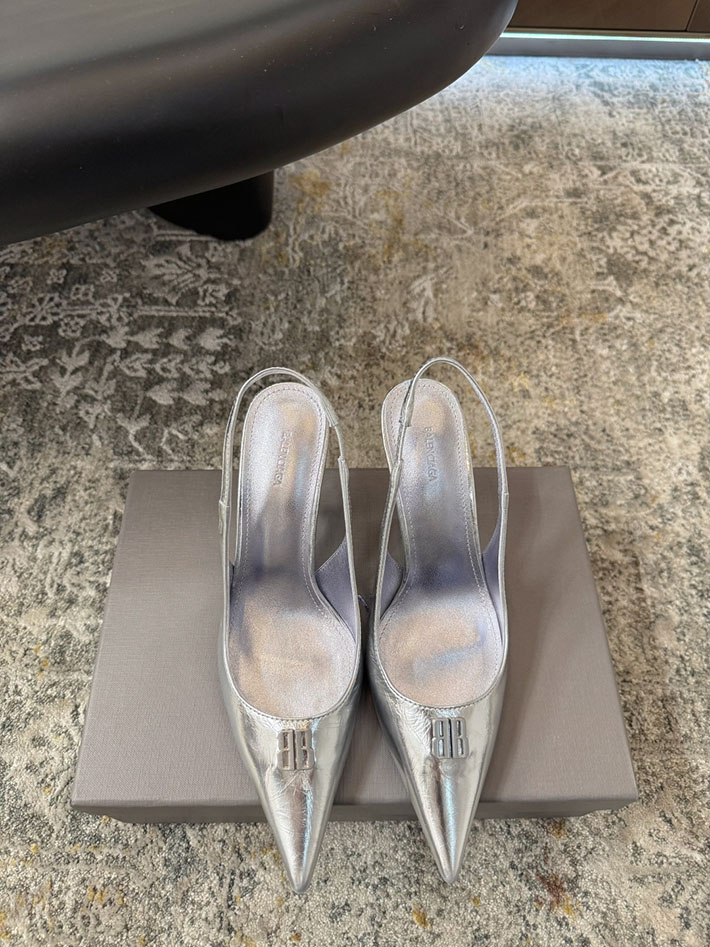 最高級バレンシアガスーパーコピー BALENCIAGA アベニューパラッツォ サテンパンプス シューズ 2628185 バレンシアガ ヒール - 画像 (4)