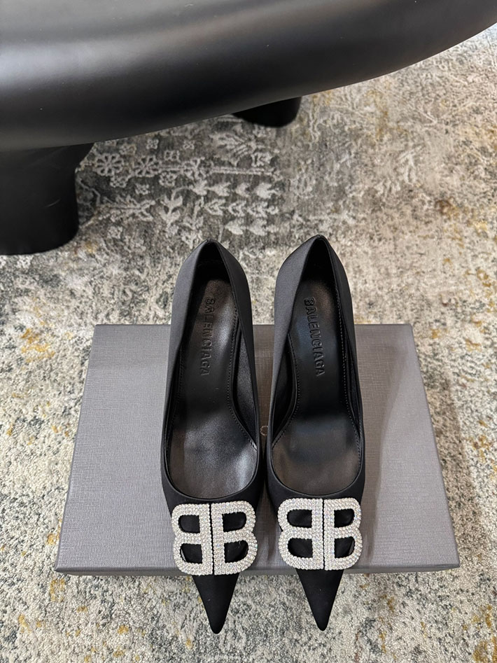 最高級バレンシアガスーパーコピー BALENCIAGA パンプス スエード調 ポインテッドトゥ ハイヒール 2628190 バレンシアガ パンプス リボン - 画像 (5)
