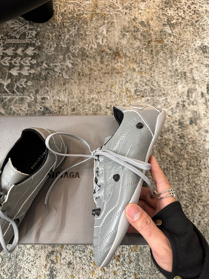 レディース 最高級バレンシアガスーパーコピー BALENCIAGA Studded sneakers City スニーカー 2628194 バレンシアガ スニーカー レディース - 画像 (9)