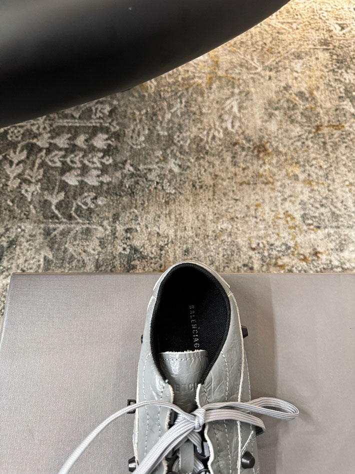 レディース 最高級バレンシアガスーパーコピー BALENCIAGA Studded sneakers City スニーカー 2628194 バレンシアガ スニーカー レディース - 画像 (5)
