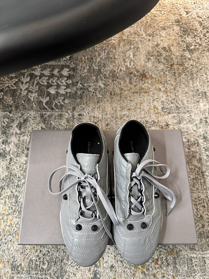 レディース 最高級バレンシアガスーパーコピー BALENCIAGA Studded sneakers City スニーカー 2628194 バレンシアガ スニーカー レディース - 画像 (3)