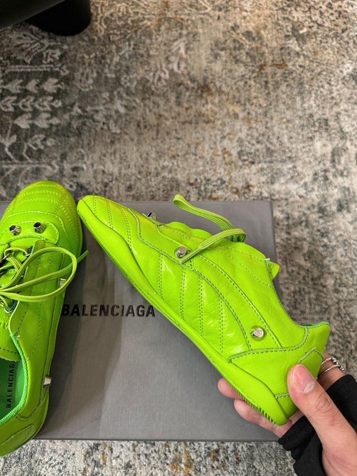 レディース 最高級バレンシアガスーパーコピー BALENCIAGA Studded sneakers City スニーカー 2628195 バレンシアガ スニーカー 新作 - 画像 (8)