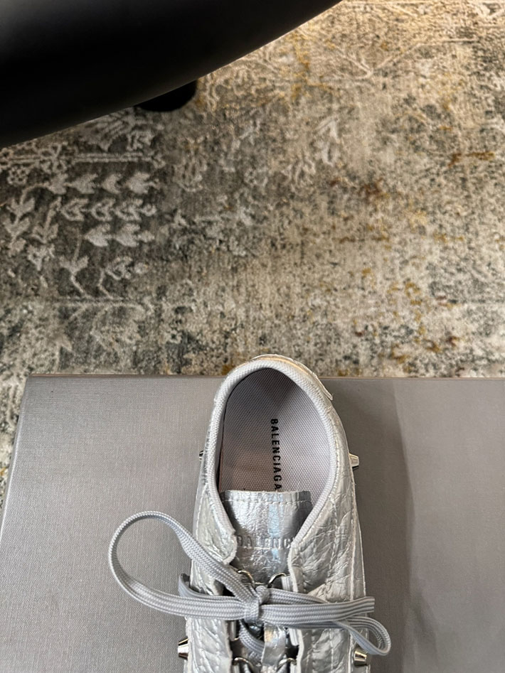 レディース 最高級バレンシアガスーパーコピー BALENCIAGA Studded sneakers City スニーカー 2628196 バレンシアガ スニーカー アウトレット - 画像 (5)