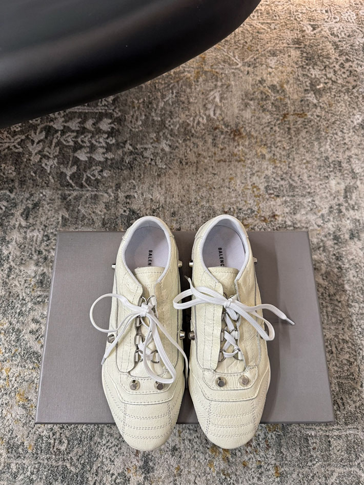 レディース 最高級バレンシアガスーパーコピー BALENCIAGA Studded sneakers City スニーカー 2628199 バレンシアガ 靴 新作 - 画像 (3)
