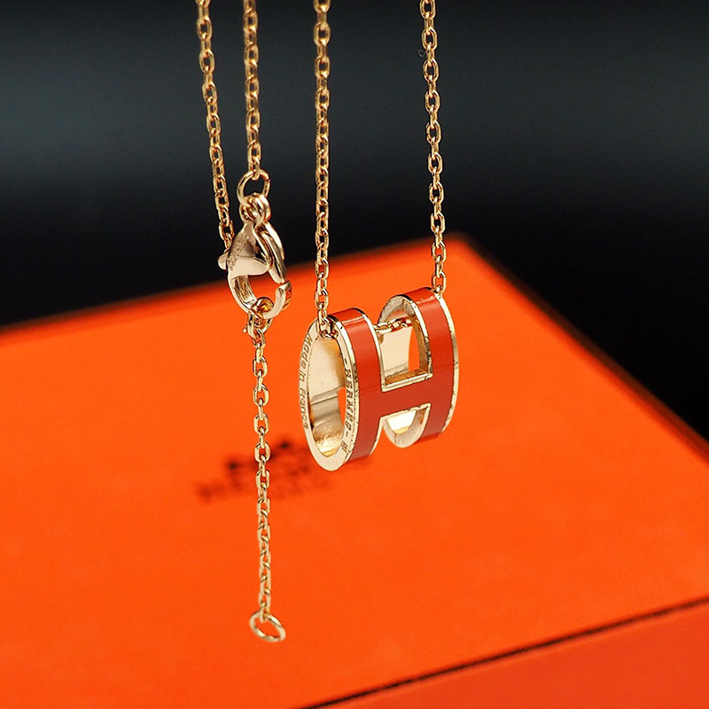 エルメス HERMES ミニ ポップアッシュ ポップH ネックレス オレンジ シャンパンゴールド金具 2627454 ポップh ネックレス 定価 - 画像 (3)