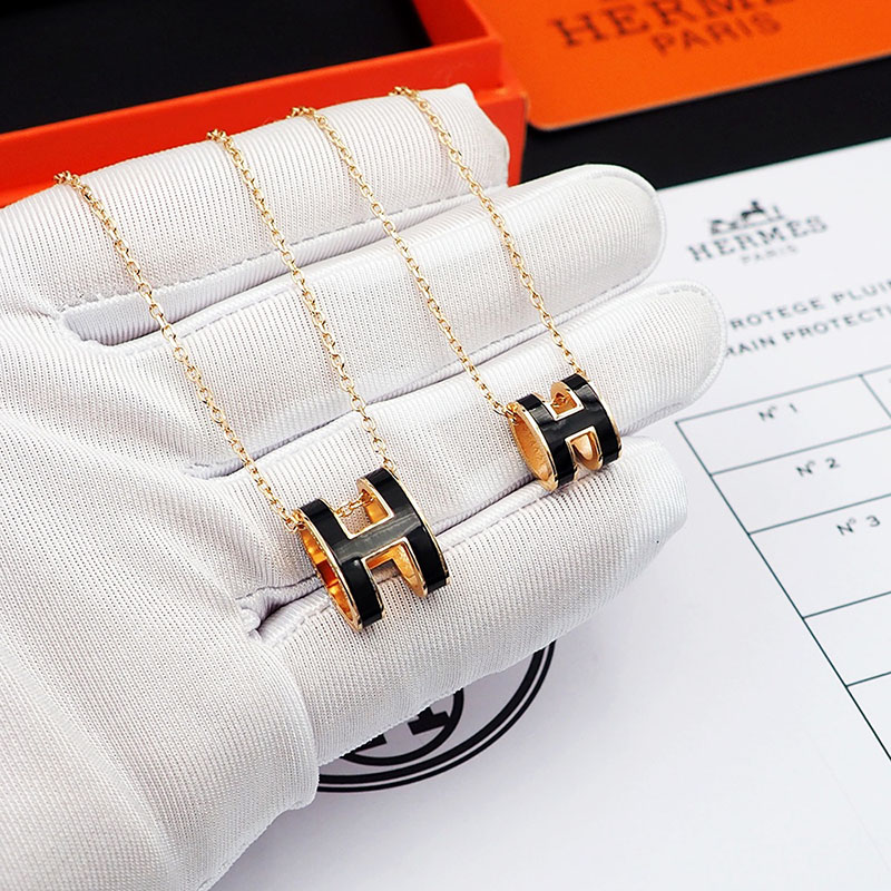 エルメス HERMES ミニ ポップアッシュ ポップH ネックレス ブラック シャンパンゴールド金具 2627457 エルメス ポップH ミニ 定価 - 画像 (4)