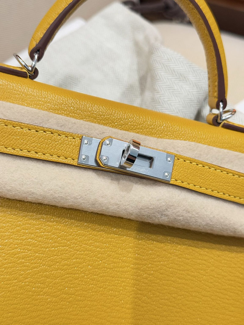 ミニケリー2 定価 HERMES ケリーミニ2 外縫い ジョーヌアンブル シェブルミゾル シルバー金具 2627480 エルメス専門店 おすすめ - 画像 (6)