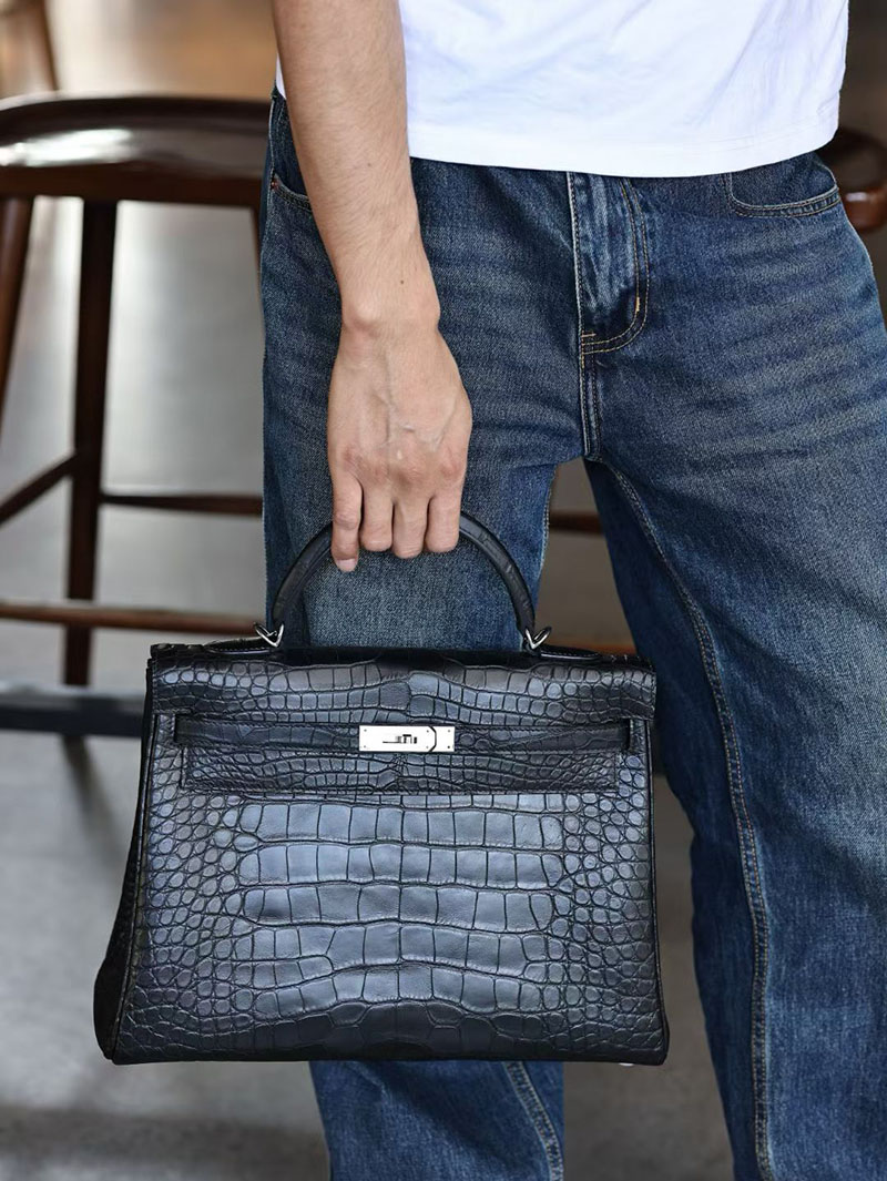 エルメス メンズ ショルダーバッグ HERMES ケリー35cm 内縫い 黒 ブラック クロコダイル シルバー金具 2627484 エルメス専門店 おすすめ - 画像 (3)