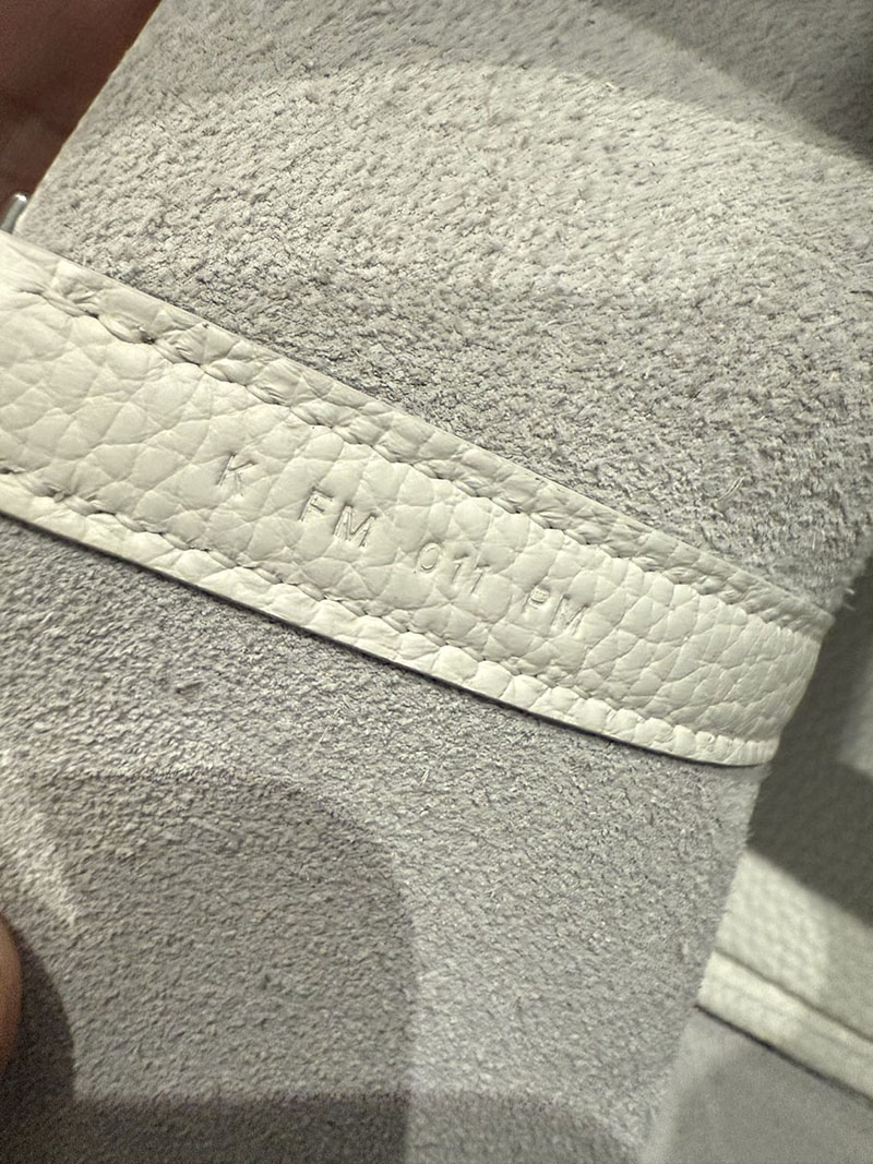 ピコタン ロックタッチ アリゲーター HERMES ピコタンロック 18 PM ホワイト トリヨンクレマンス クロコダイル シルバー金具 2627514 - 画像 (5)