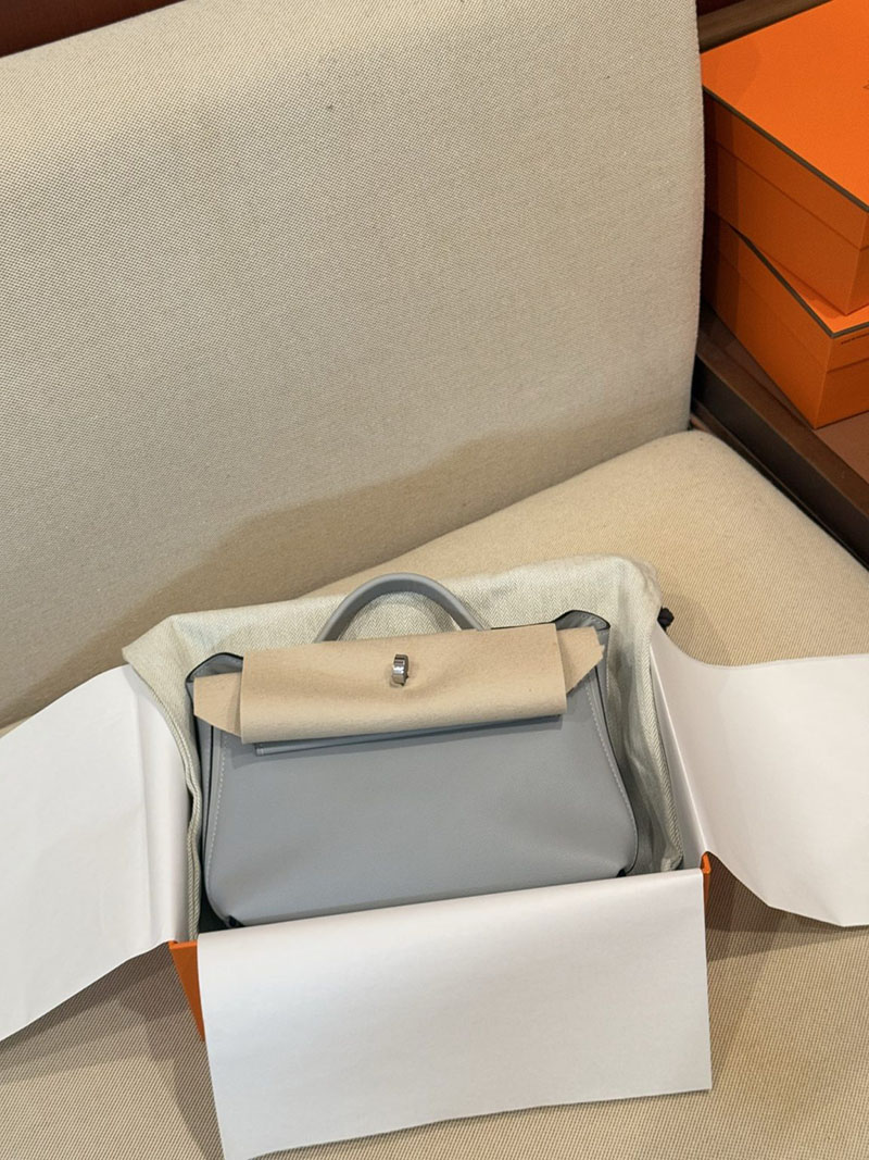 ショルダーバッグ 小さめ おしゃれ 安い HERMES ミニ ヴァンキャトル グリメイヤー エバーカラー/スイフト シルバー金具 2627520 エルメス専門店 - 画像 (2)