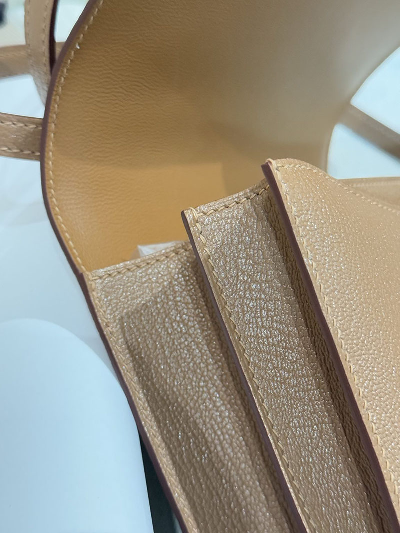 流行り のショルダーバッグ レディース HERMES コンスタンス3 ミニ ケブラコ シェブルミゾル シルバー金具 2627521 エルメス専門店 おすすめ - 画像 (4)