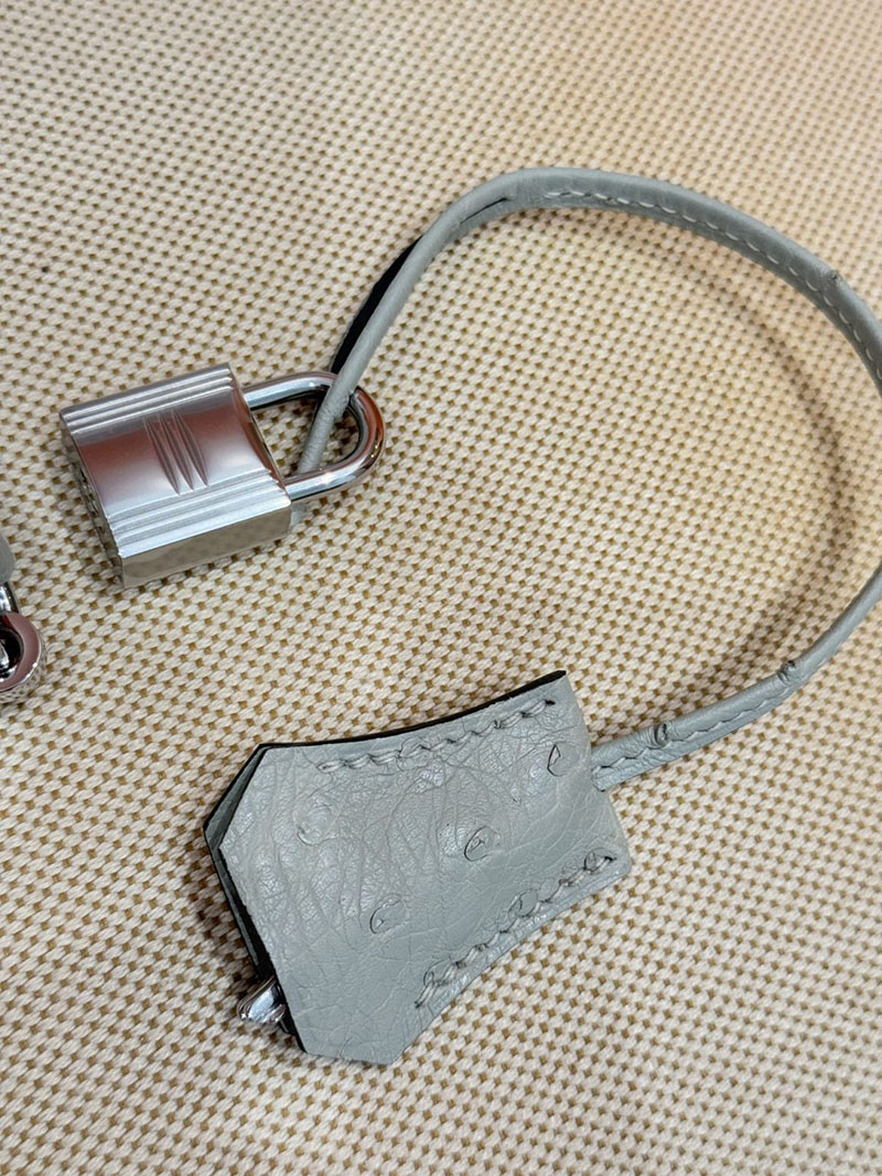 女性 バッグ 人気ハイブランド HERMES ケリー25 外縫い ブルーグラシエ オーストリッチ シルバー金具 2627525 エルメス専門店 おすすめ - 画像 (9)