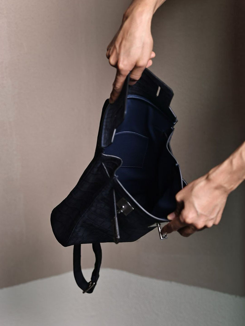エルメス メンズバッグ 種類 HERMES HAC A DOS ケリーアッカド GM ブルーニュイ クロコダイル シルバー金具 2627547 エルメス専門店 おすすめ - 画像 (10)