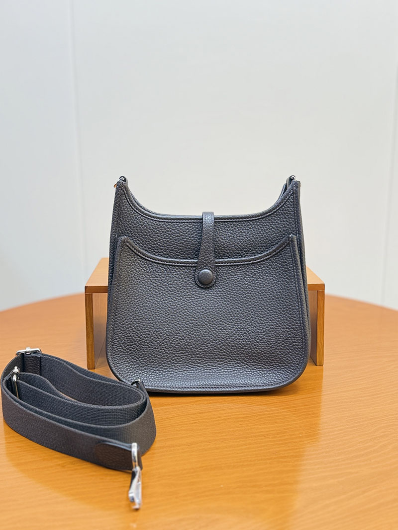 エルメス ショルダーバッグ エブリン HERMES エヴリン 23 エベンヌ トリヨンクレマンス シルバー金具 2627556 エルメス アウトレット 店舗 - 画像 (8)
