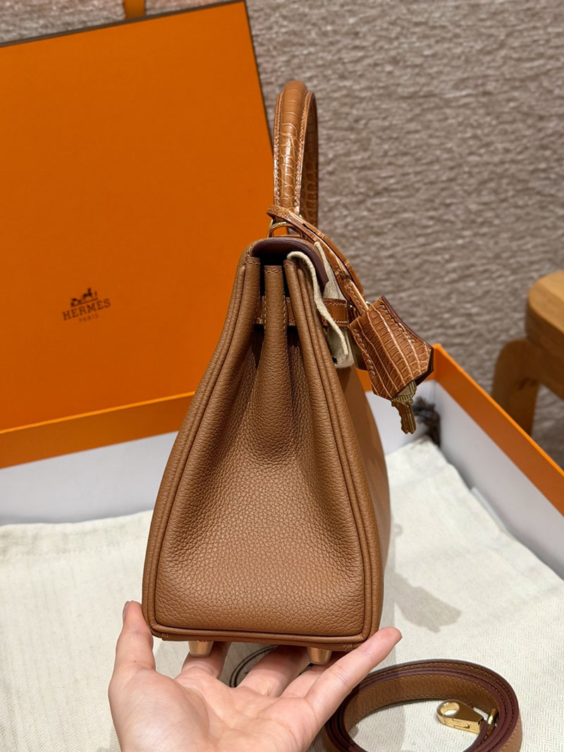 ケリー風バッグ 本革 HERMES ケリー25 内縫い ゴールド トゴ/クロコダイル ゴールド金具 2627560 エルメス アウトレット 店舗 - 画像 (6)
