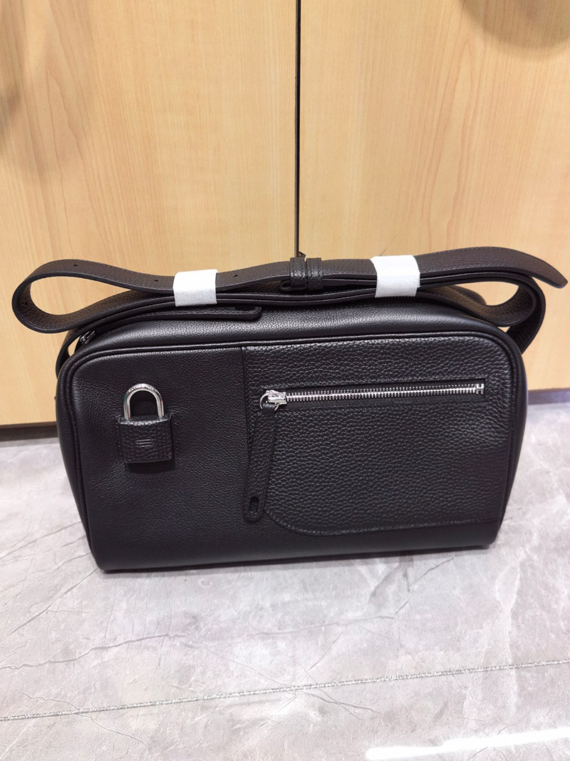 エルメス メンズバッグ 人気