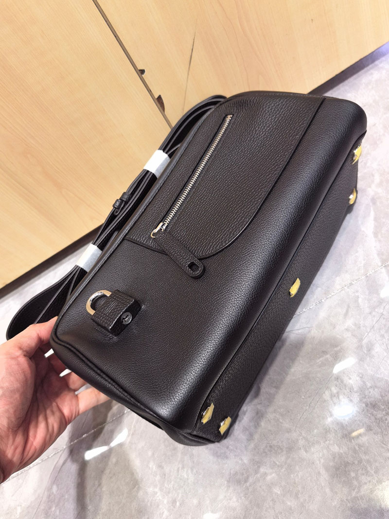 エルメス メンズバッグ 人気 HERMES プティ クーリエ 黒 ブラック エバーカラー/トリヨンクレマンス シルバー金具 2627596 海外通販 - 画像 (6)