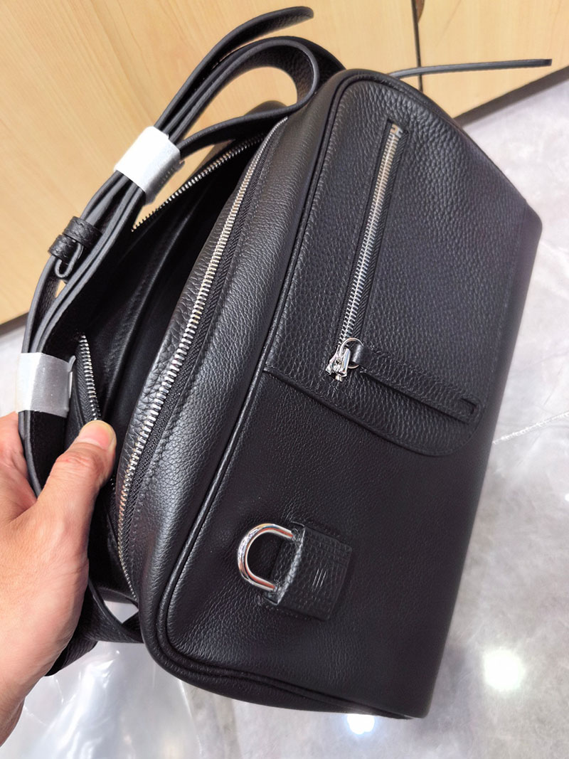 エルメス メンズバッグ 人気 HERMES プティ クーリエ 黒 ブラック エバーカラー/トリヨンクレマンス シルバー金具 2627596 海外通販 - 画像 (3)