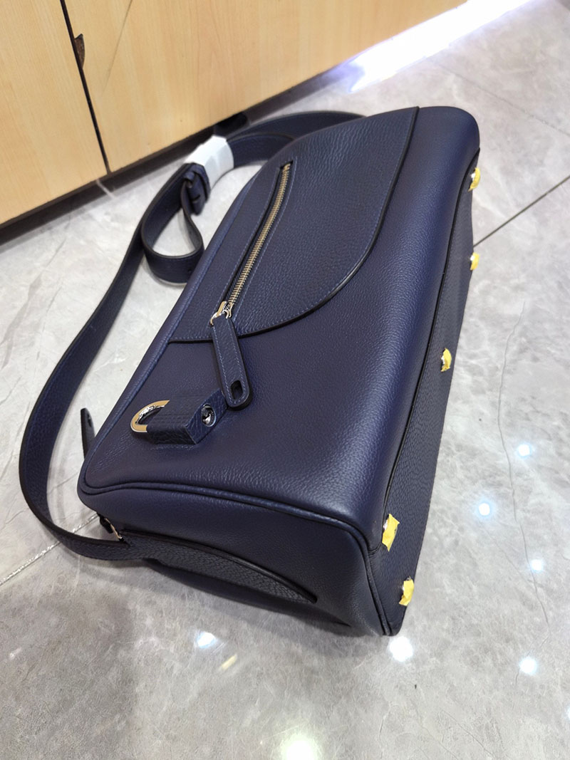 エルメス メンズ ショルダーバッグ HERMES プティ クーリエ ブルーニュイ エバーカラー/トリヨンクレマンス シルバー金具 2627597 海外通販 - 画像 (4)