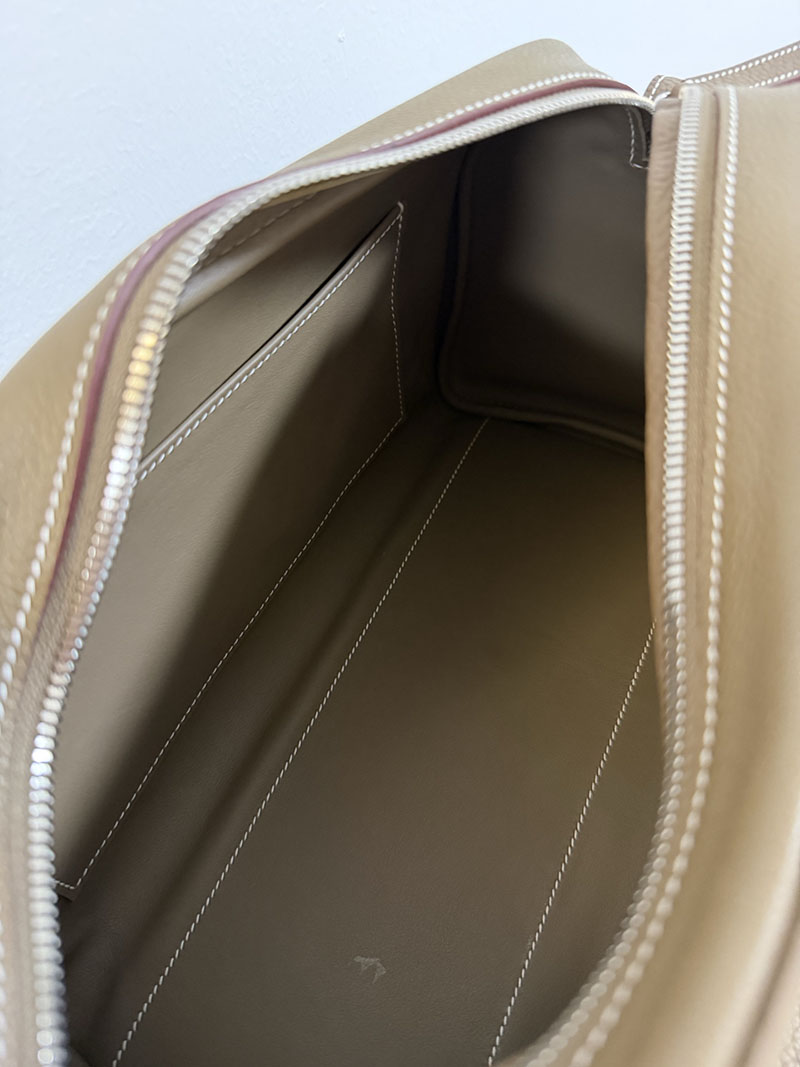 エルメス メンズバッグ 新作 HERMES ロング・クーリエ エトゥープ/ブルードプリュス エバーカラー/トリヨンクレマンス シルバー金具 2627598 - 画像 (3)
