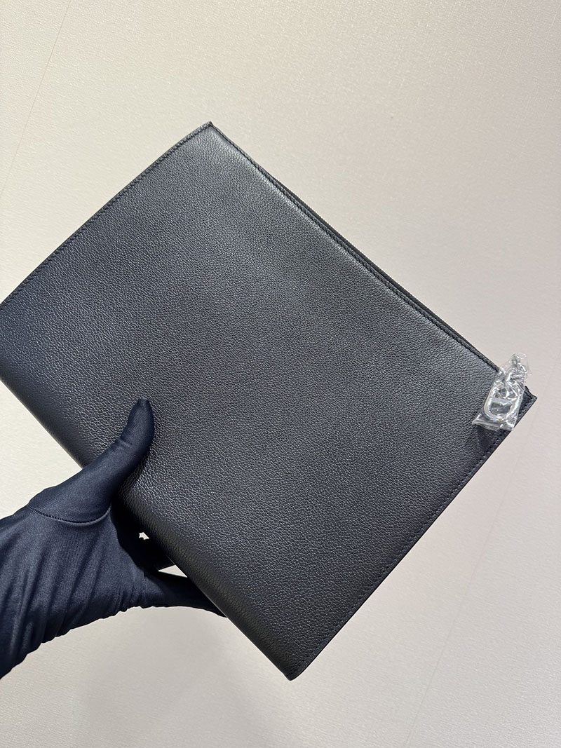エルメス ポーチ メンズ HERMES ポーチ ジップアンゴー GM シェーヌ ダンクル 黒 ブラック エバーカラー シルバー金具 2627618 エルメス 海外通販 - 画像 (5)