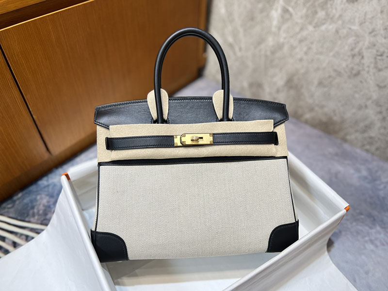 エルメス バーキン 定価