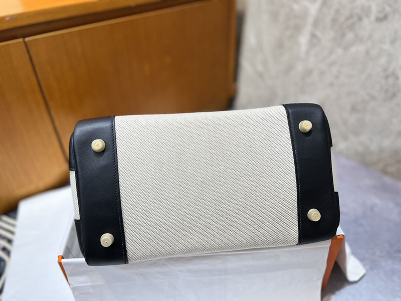 エルメス バーキン 定価 HERMES バーキン30 キャンバス 黒 ブラック スイフト/トワルアッシュ ゴールド金具 2627639 エルメス 海外通販 - 画像 (2)
