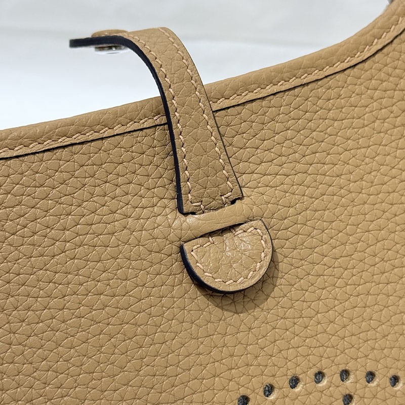エヴリンアマゾンtpm HERMES エヴリン TPM ビスキュイ トリヨンクレマンス シルバー金具 2627651 エルメス 海外通販 - 画像 (7)