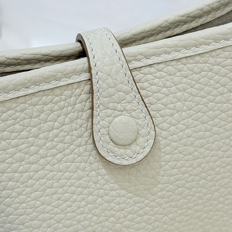 エルメス エブリン 新品 値段 HERMES エヴリン TPM クレ トリヨンクレマンス シルバー金具 2627659 エルメス 海外通販 - 画像 (6)