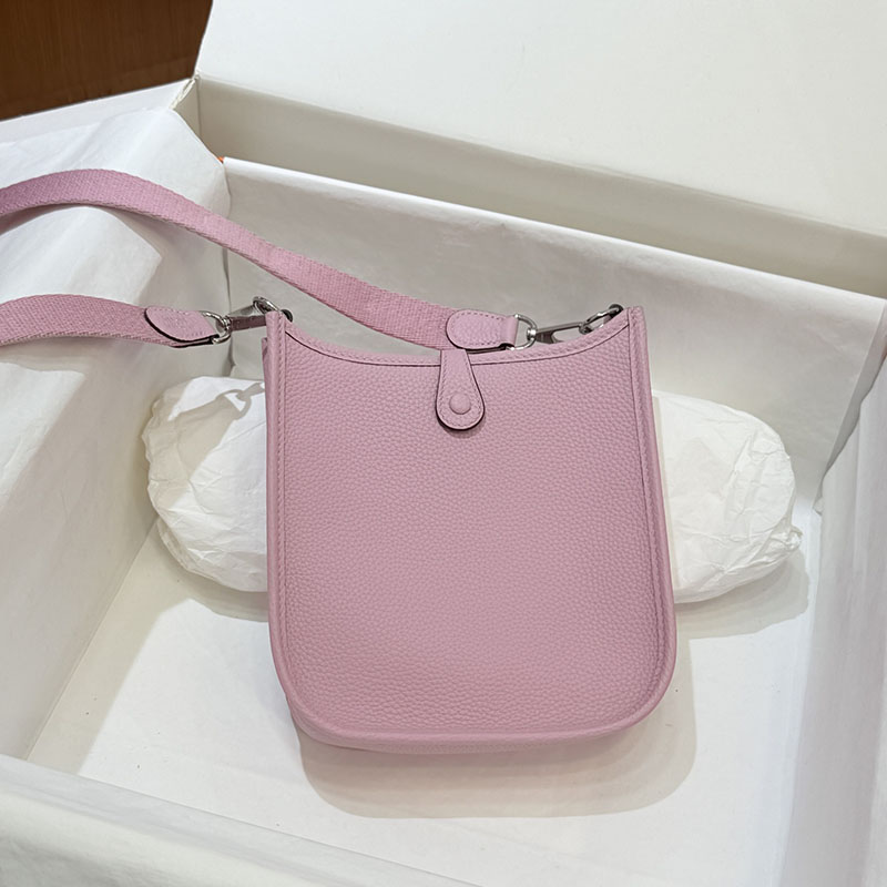 エルメス ミニ エブリン 公式 HERMES エヴリン TPM ピンク トリヨンクレマンス シルバー金具 2627665 エルメス 海外通販 - 画像 (9)
