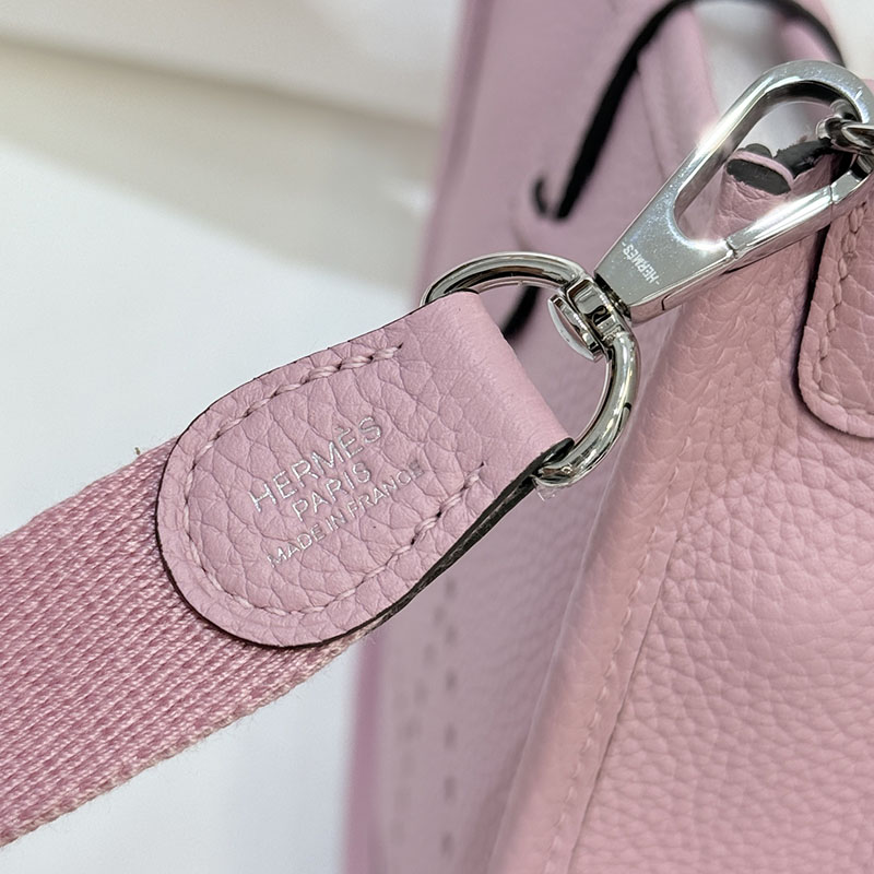 エルメス ミニ エブリン 公式 HERMES エヴリン TPM ピンク トリヨンクレマンス シルバー金具 2627665 エルメス 海外通販 - 画像 (6)