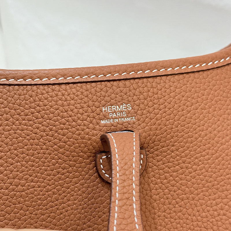 エヴリン16 セリエ HERMES エヴリン TPM ゴールド トリヨンクレマンス シルバー金具 2627671 エルメス 海外通販 - 画像 (5)