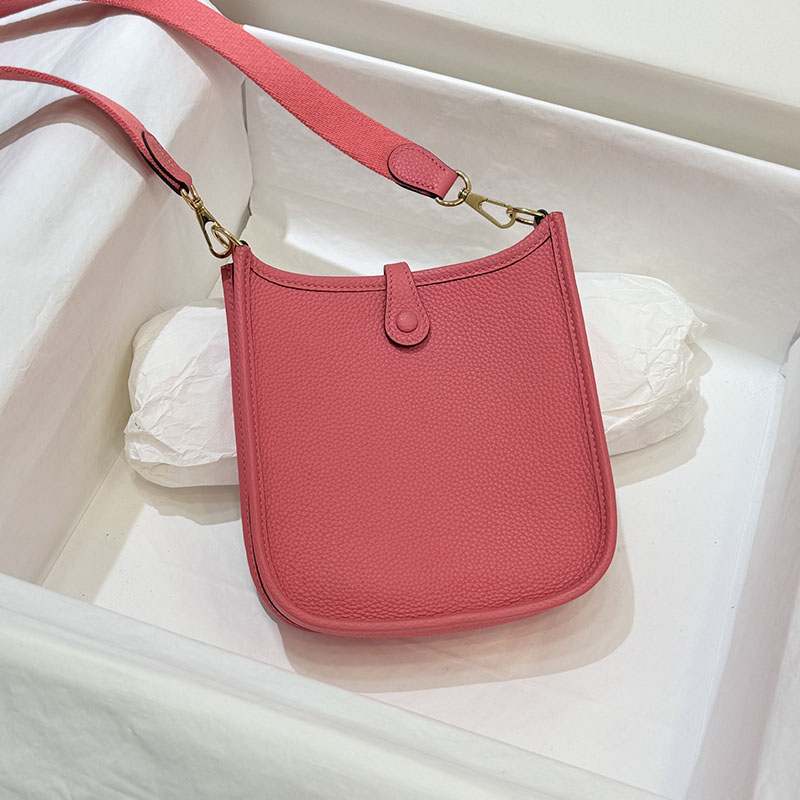 エルメス エヴリンtpm HERMES エヴリン TPM ローズアザレ トリヨンクレマンス ゴールド金具 2627678 エルメス 海外通販 - 画像 (9)