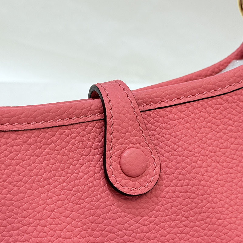 エルメス エヴリンtpm HERMES エヴリン TPM ローズアザレ トリヨンクレマンス ゴールド金具 2627678 エルメス 海外通販 - 画像 (8)