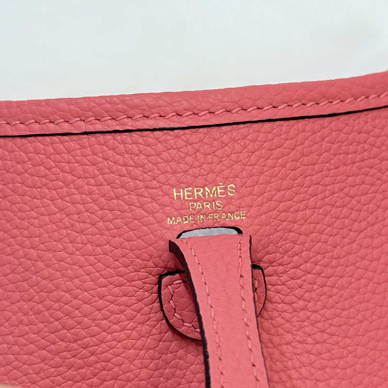 エルメス エヴリンtpm HERMES エヴリン TPM ローズアザレ トリヨンクレマンス ゴールド金具 2627678 エルメス 海外通販 - 画像 (6)