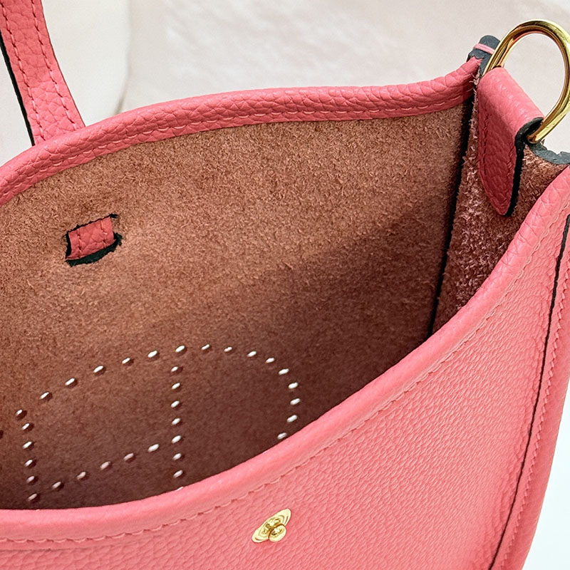 エルメス エヴリンtpm HERMES エヴリン TPM ローズアザレ トリヨンクレマンス ゴールド金具 2627678 エルメス 海外通販 - 画像 (2)