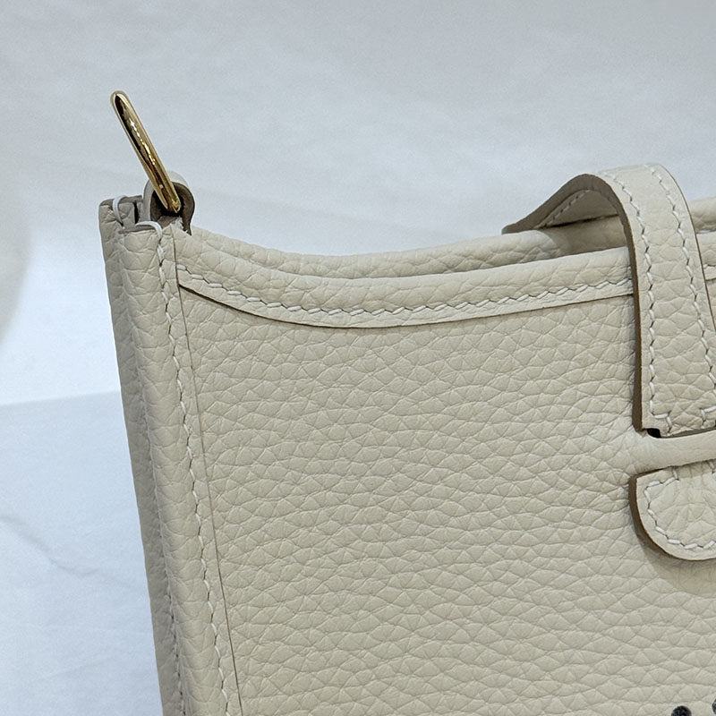 エヴリンtpm バッグインバッグ HERMES エヴリン TPM クレ トリヨンクレマンス ゴールド金具 2627679 エルメス 海外通販 - 画像 (4)