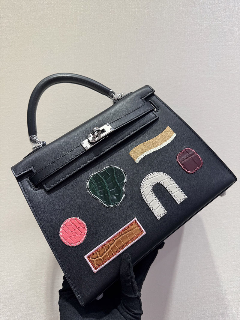 エルメス ケリー25 定価 HERMES ケリー25 外縫い 黒 ブラック スイフト/クロコダイル シルバー金具 2627686 エルメス 海外通販 - 画像 (3)