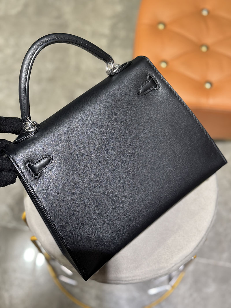 エルメス ケリー25 定価 HERMES ケリー25 外縫い 黒 ブラック スイフト/クロコダイル シルバー金具 2627686 エルメス 海外通販 - 画像 (9)