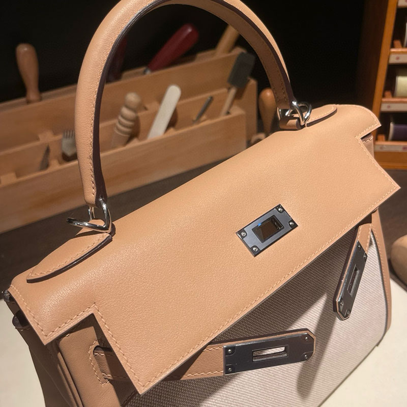 エルメス ケリー 値段 HERMES ケリー28 内縫い チャイ スイフト/トワルアッシュ シルバー金具 2627690 エルメス 海外通販 - 画像 (2)