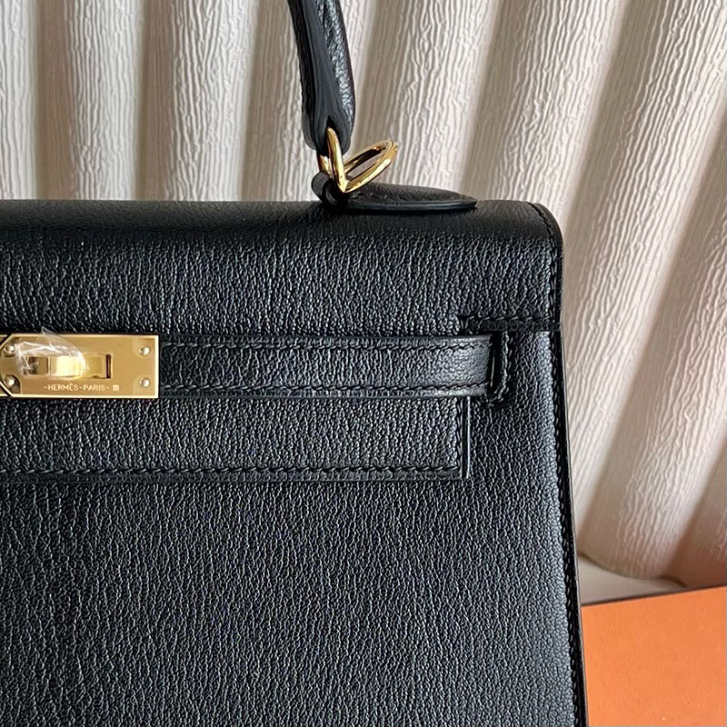 ケリー25 ヴェルソ HERMES ケリー25 外縫い 黒 ブラック/ライム シェブルミゾル ゴールド金具 2627694 エルメス 海外通販 - 画像 (8)
