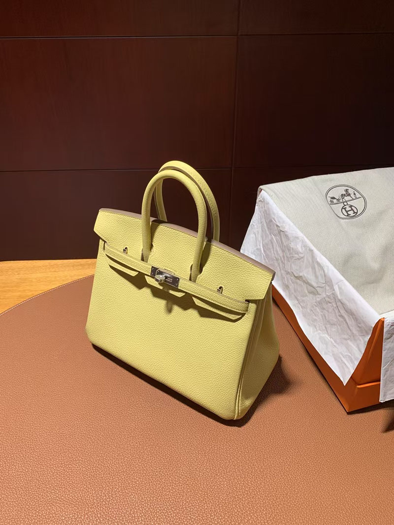 ハンドバッグ ハイブランド 人気 HERMES バーキン25 ジョーヌプッサン トゴ シルバー金具 2627719 エルメス 新作バッグ - 画像 (4)