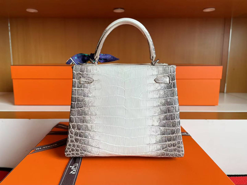 エルメス ヒマラヤ 芸能人 HERMES ケリー25 内縫い ヒマラヤ クロコダイル シルバー金具 2627786 エルメス 新作バッグ - 画像 (3)