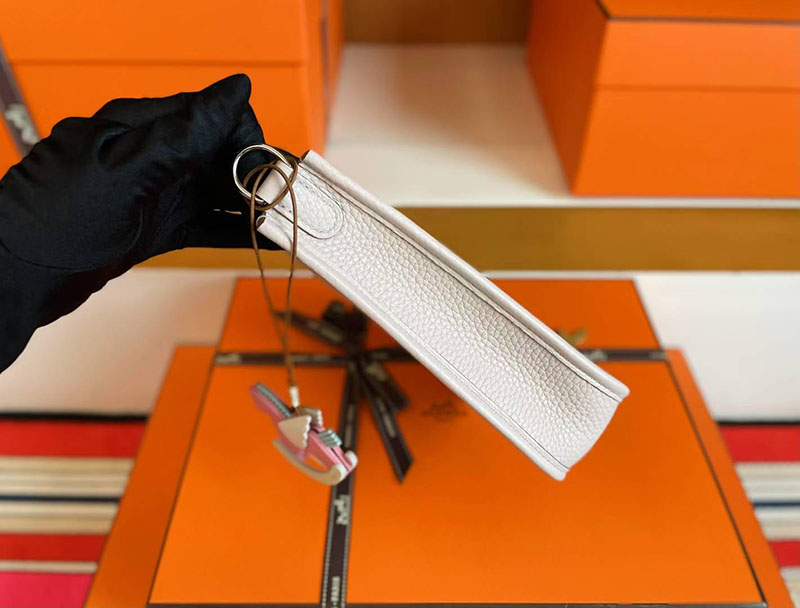 エルメス エヴリン 16 HERMES エヴリン TPM モーヴペール トリヨンクレマンス シルバー金具 2627792 エルメス 新作バッグ - 画像 (7)